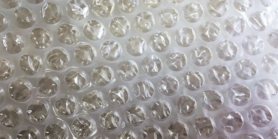 緩衝材も簡易パームレスト、リストレストとして使えます